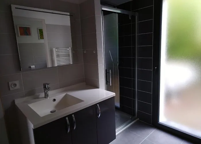 Petite Maison A 2 Kms Des Plages Et De Biarritz * 앙글레